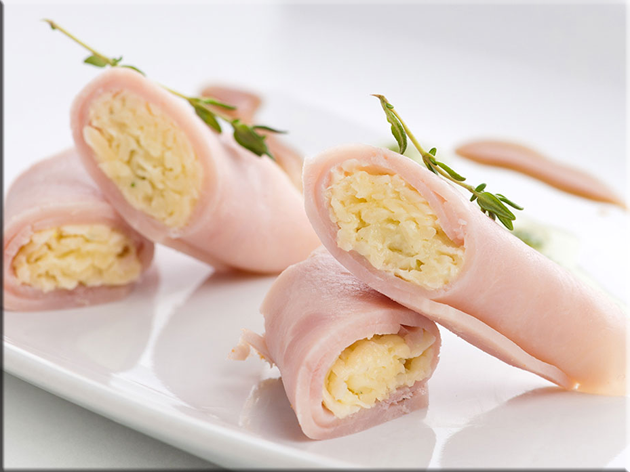 Рулетики с ветчиной и сыром